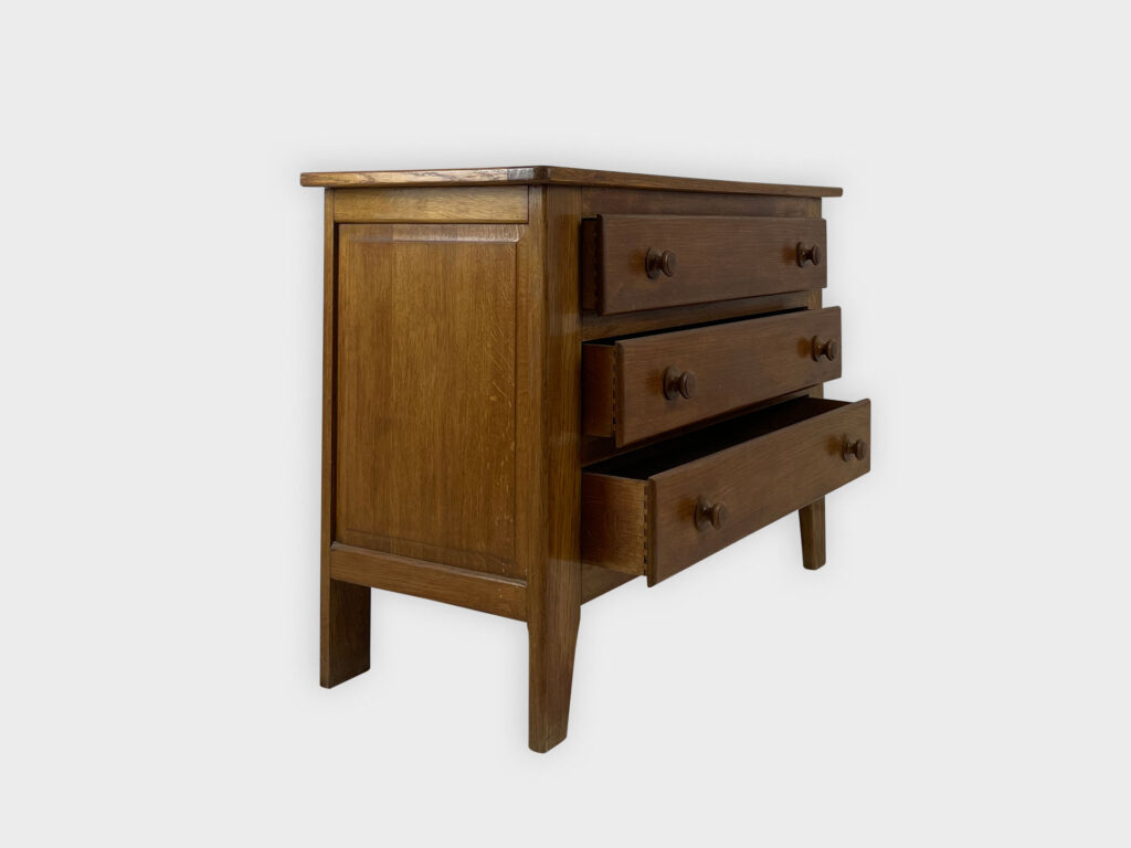 eiken lade commode