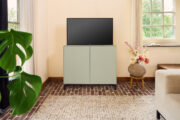 TV lift meubel TVLIFT MEUBEL SHOOT 2025 05 Kast Klein Front Open RAL7032 LR