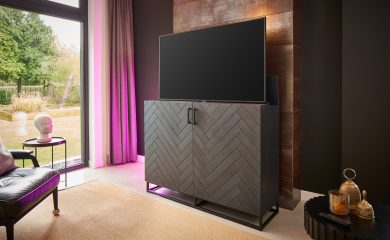 tvlift-meubel-industrieel-schuin-tv